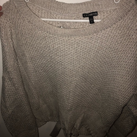 Camel color sweater with tie back - Picture 4 of 4